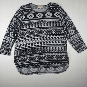 Bobbie Brooks Aztec Geometric Print Tunic Top 1X Black Gray High-Low Hem